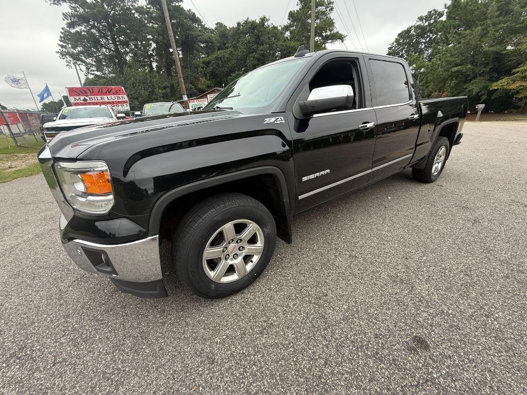 2015 GMC Sierra 1500 SLT's photo
