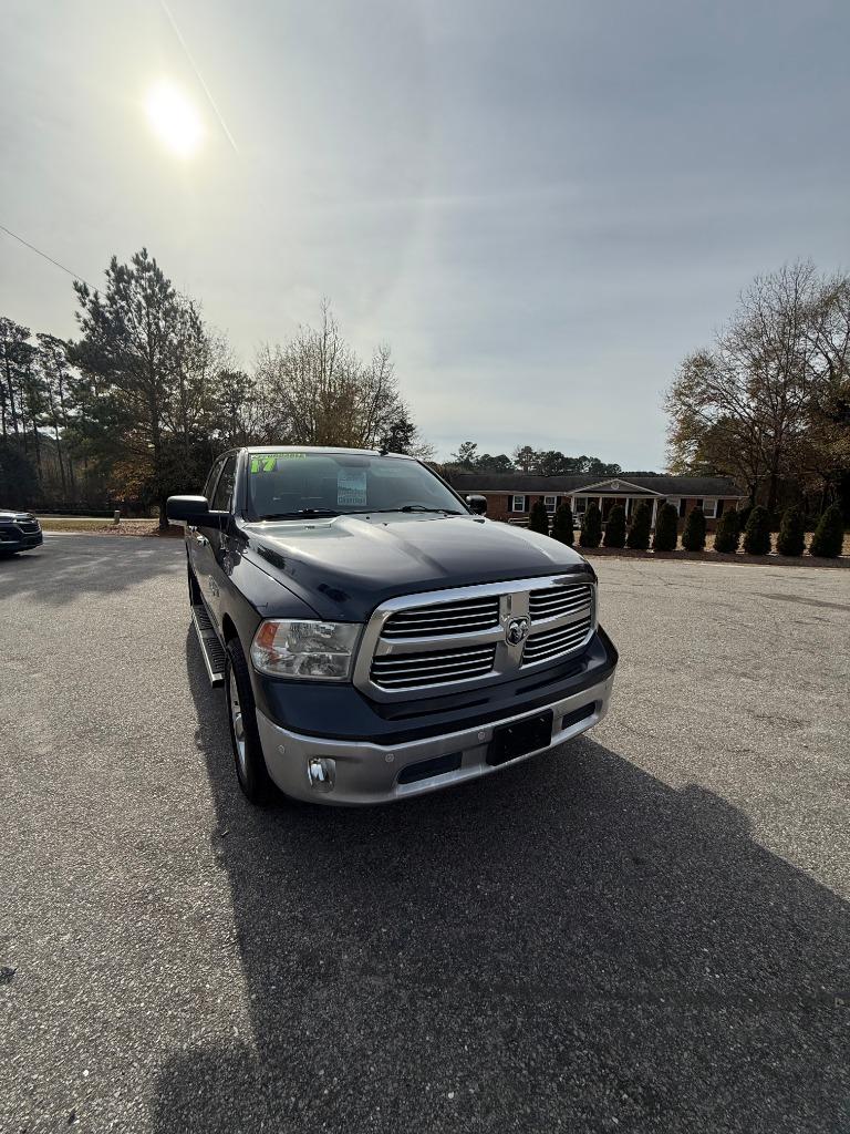 2017 RAM Ram 1500 Pickup Big Horn's photo