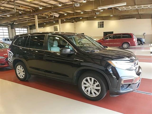 2019 Honda Pilot 4WD LX's photo