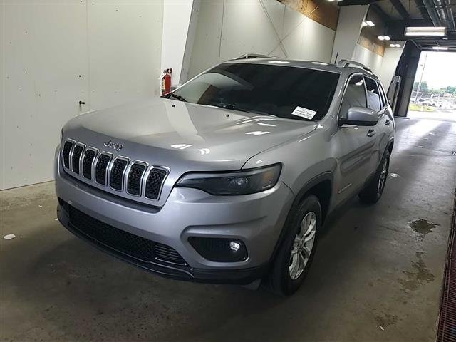 2019 Jeep Cherokee Latitude Plus 4X4's photo
